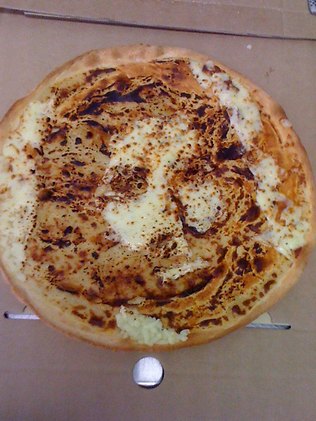 Aussie-jesus-in-a-pizza
